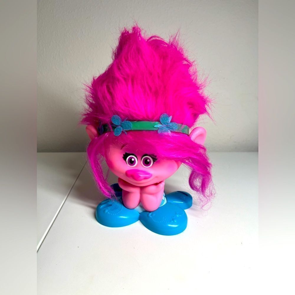 Dreamworks 2016 POPPY TROLL Hair Styling Station Head 12" Tall